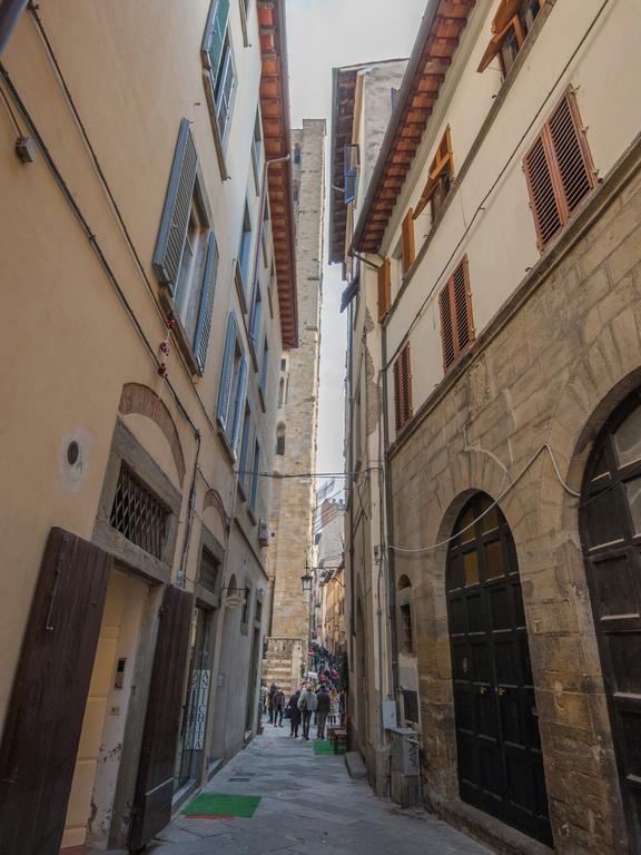 مبيت وإفطار أريتسو La Pieve الغرفة الصورة